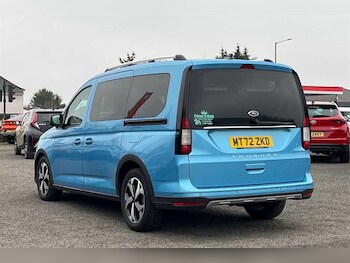 Used Ford Grand Tourneo Connect 2022 for sale - 77811805: Photo