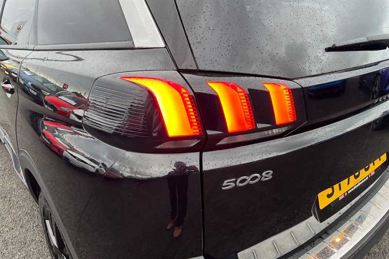 Used Peugeot 5008 2020 for sale - 77742031: Photo 31