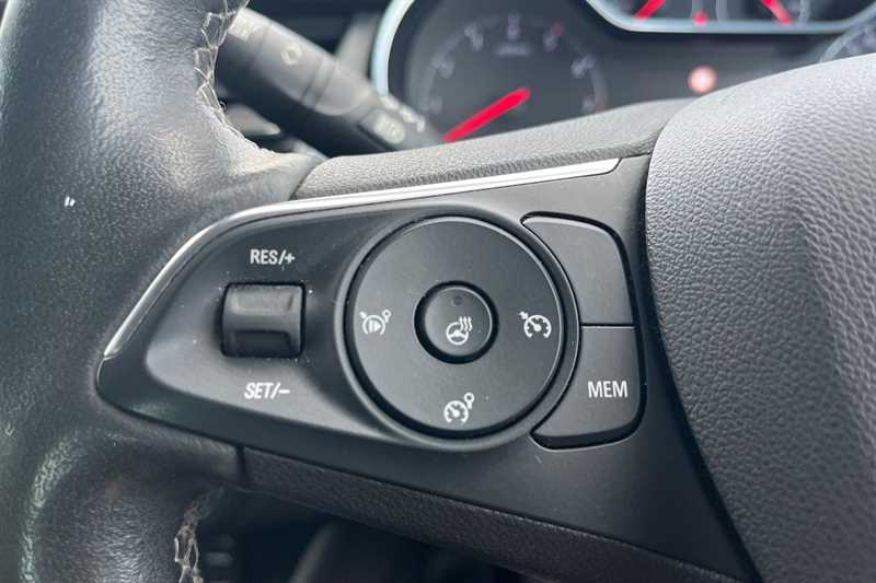 Used Vauxhall Crossland 2023 for sale - 78075771: Photo 21