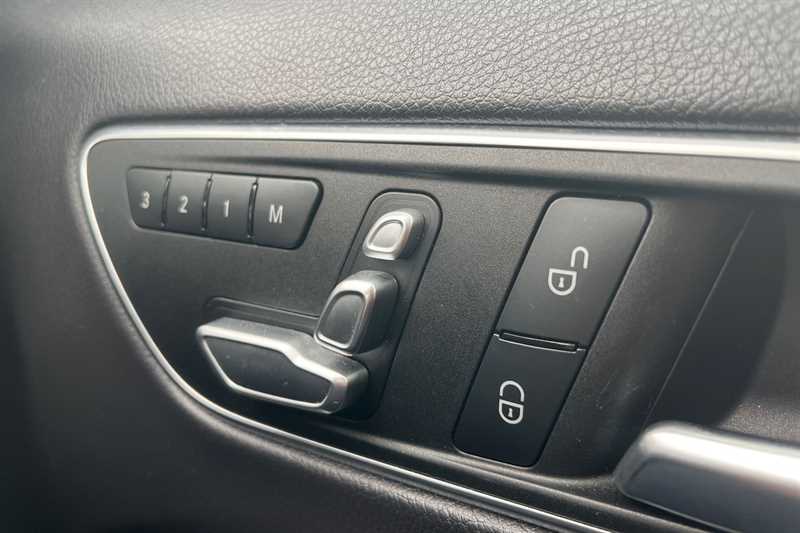 Used Mercedes-Benz GLA 2020 for sale - 76034956: Photo 2