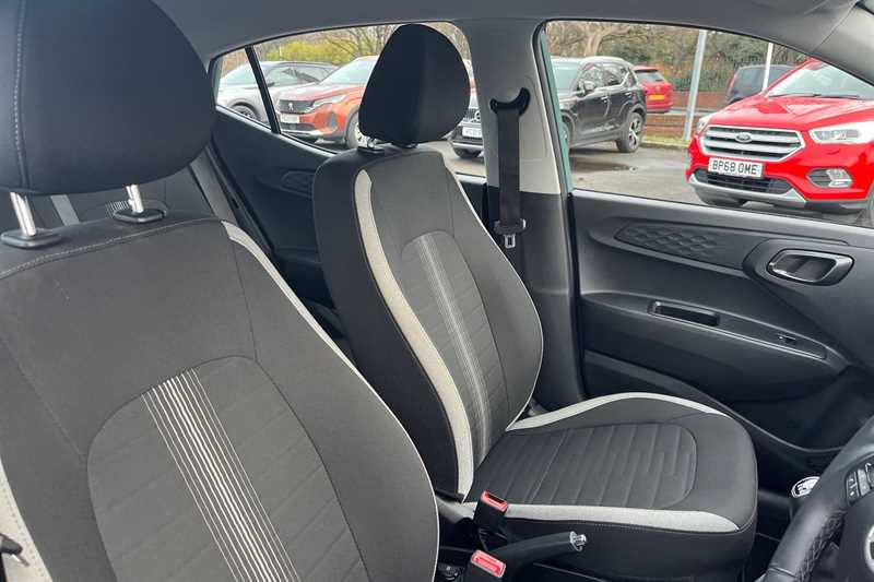 Used Hyundai i10 2024 for sale - 77308917: Photo 23