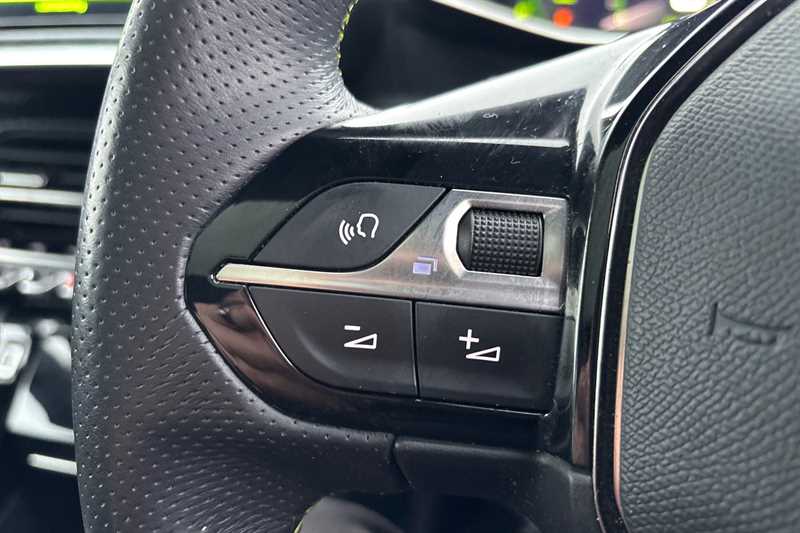 Used Peugeot 2008 2021 for sale - 77486558: Photo 21