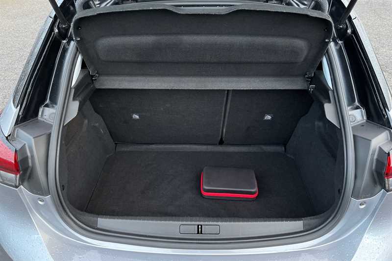 Used Vauxhall Corsa 2020 for sale - 76732646: Photo 25