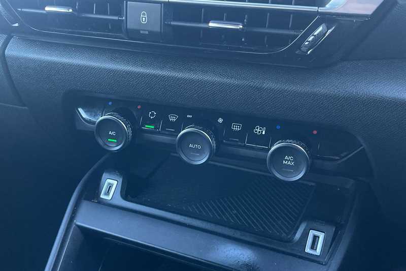 Used Citroen C4 2022 for sale - 77158118: Photo 15