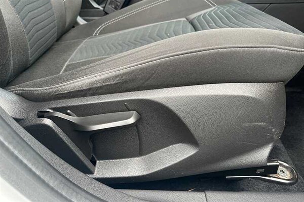 Used Ford Fiesta 2015 for sale - 76204310: Photo 26