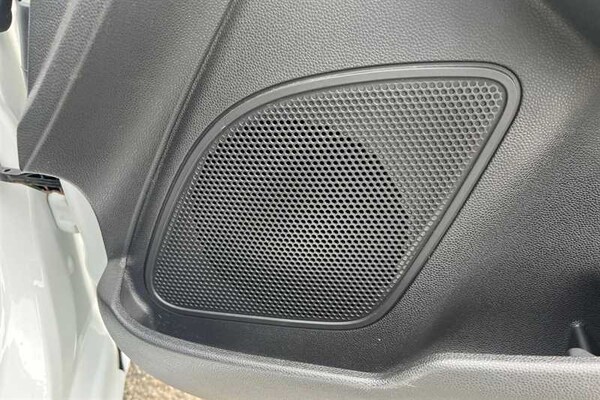 Used Ford Fiesta 2015 for sale - 76204310: Photo 27