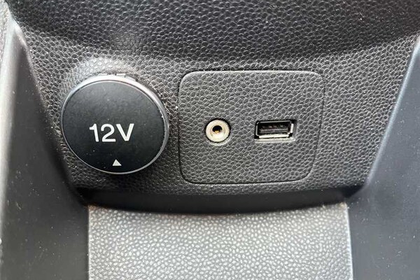 Used Ford Fiesta 2015 for sale - 76204310: Photo 39