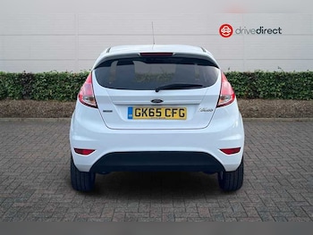 Used Ford Fiesta 2015 for sale - 76204310: Photo 4