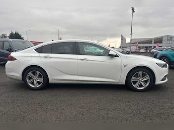 Used Vauxhall Insignia undefined for sale - 77403135: Photo