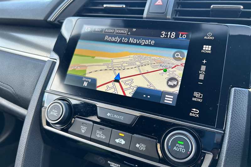 Used Honda Civic 2017 for sale - 78160696: Photo 18