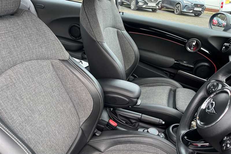 Used MINI Hatch 2018 for sale - 78160213: Photo 23