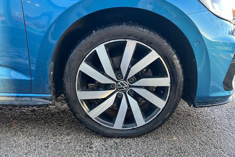 Used Volkswagen Touran 2020 for sale - 77473727: Photo 12