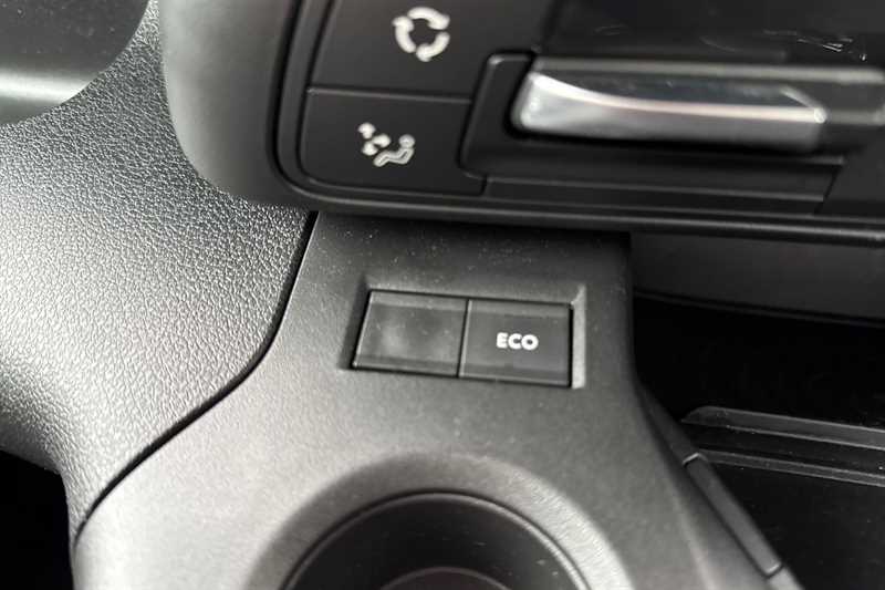 Used Vauxhall Combo Life 2020 for sale - 77317359: Photo 40