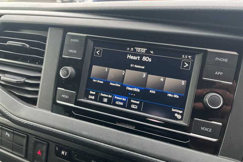 Used Volkswagen Transporter Shuttle 2020 for sale - 77727351: Photo 17