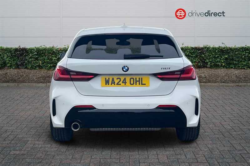 Used BMW 1 Series 2024 for sale - 76529680: Photo 4