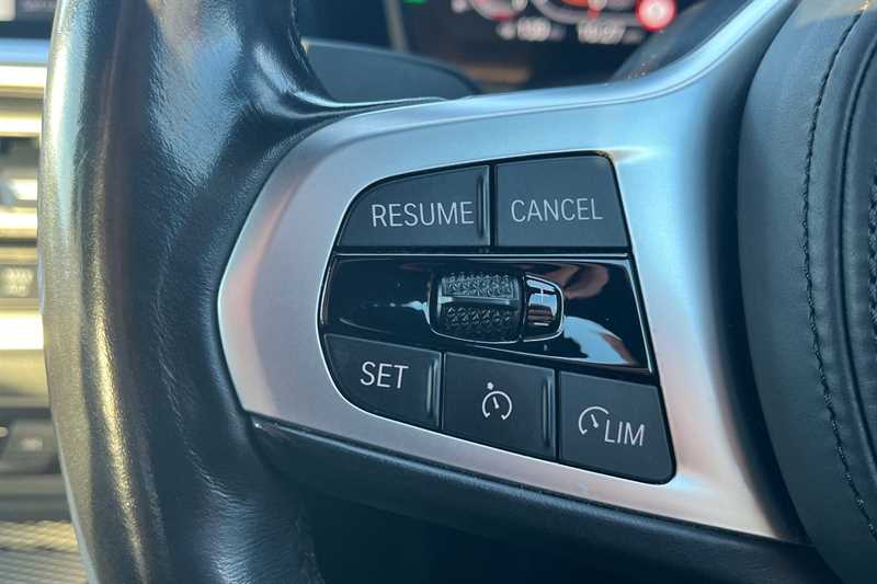 Used BMW 3 Series 2021 for sale - 76733596: Photo 21