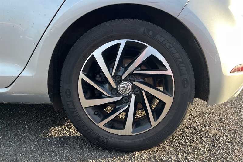 Used Volkswagen Golf 2019 for sale - 76791060: Photo 11