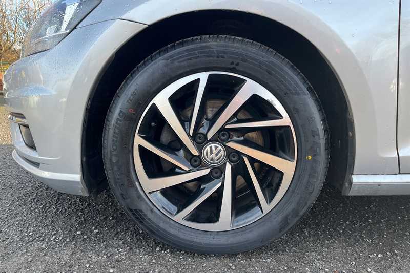 Used Volkswagen Golf 2019 for sale - 76791060: Photo 12