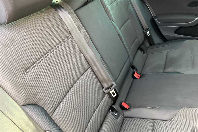 Used Volkswagen Golf 2019 for sale - 76791060: Photo 24