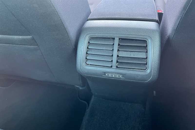 Used Volkswagen Golf 2019 for sale - 76791060: Photo 37