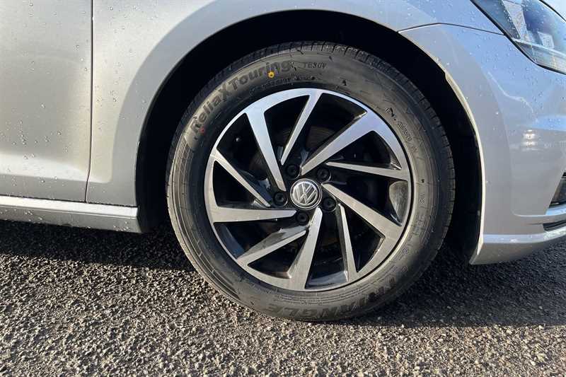 Used Volkswagen Golf 2019 for sale - 76791060: Photo 9