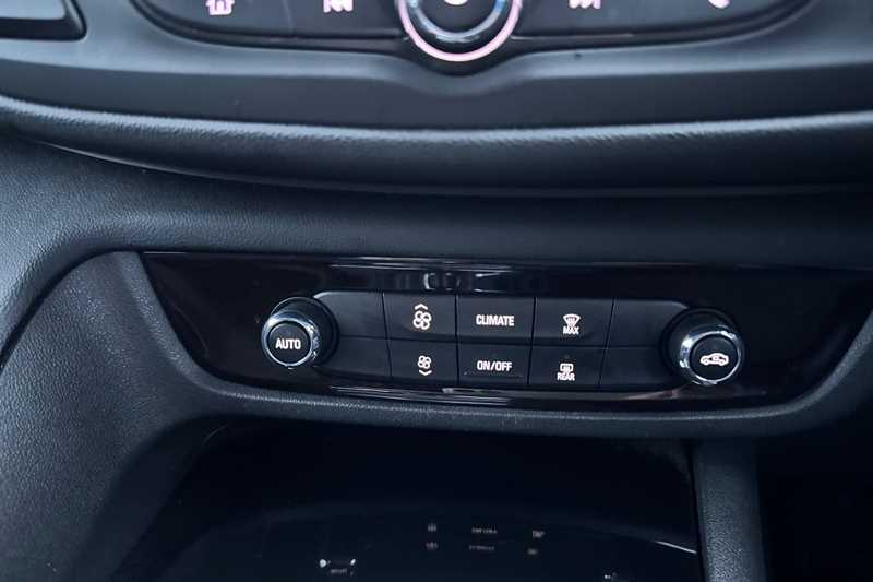 Used Vauxhall Insignia 2019 for sale - 77944895: Photo 15