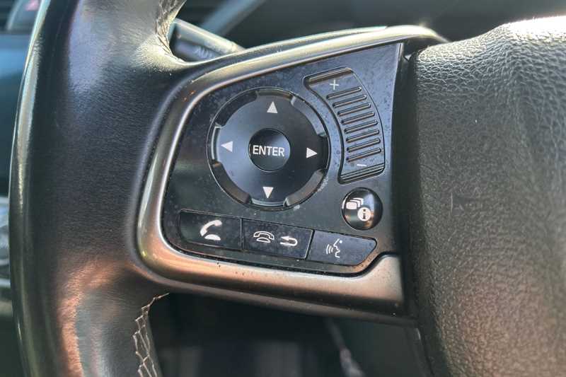 Used Honda Civic 2017 for sale - 78174489: Photo 21