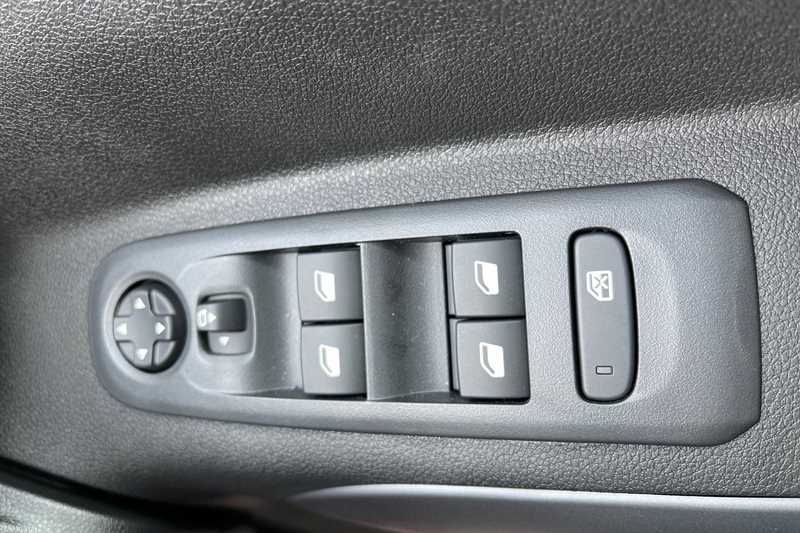 Used Vauxhall Combo Life 2024 for sale - 77334560: Photo 16