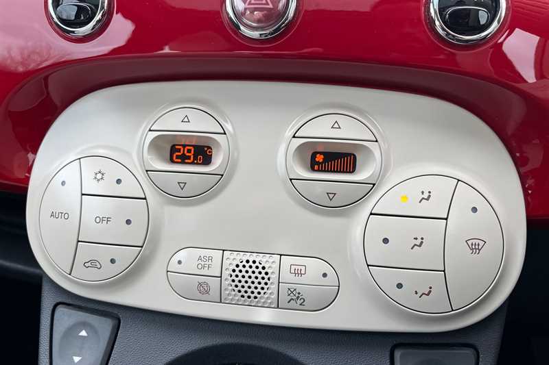 Used Fiat 500 2015 for sale - 76858342: Photo 15