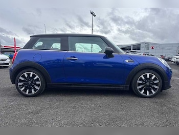 Used MINI Hatch 2018 for sale - 77773139: Photo