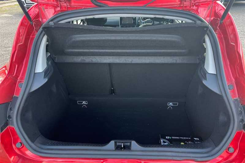 Used Renault Clio 2017 for sale - 77900204: Photo 25