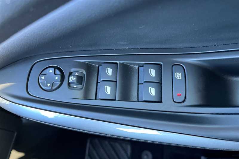 Used Vauxhall Grandland 2024 for sale - 78222523: Photo 16