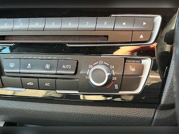 Used BMW 2 Series 2016 for sale - 76890745: Photo