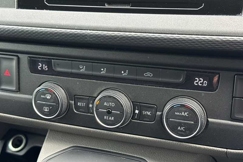 Used Volkswagen Transporter Shuttle 2020 for sale - 78208531: Photo 15