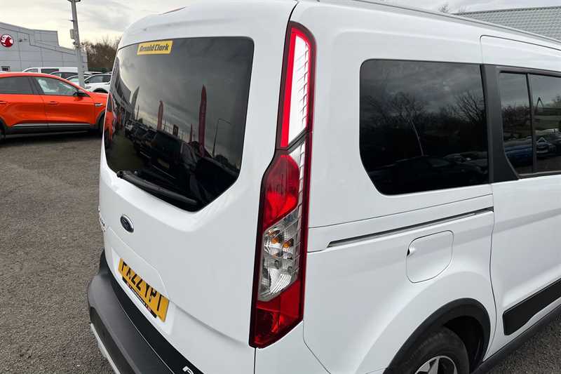 Used Ford Tourneo Connect 2022 for sale - 77772676: Photo 32
