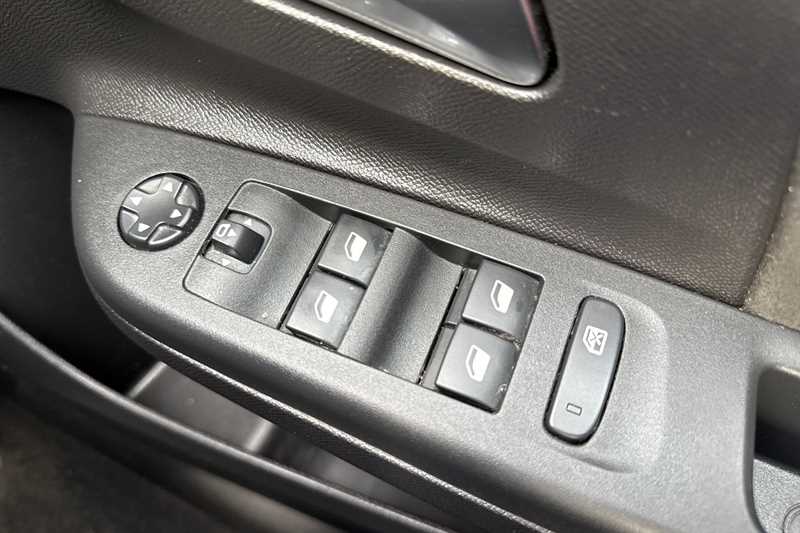 Used Vauxhall Corsa 2022 for sale - 77486138: Photo 16