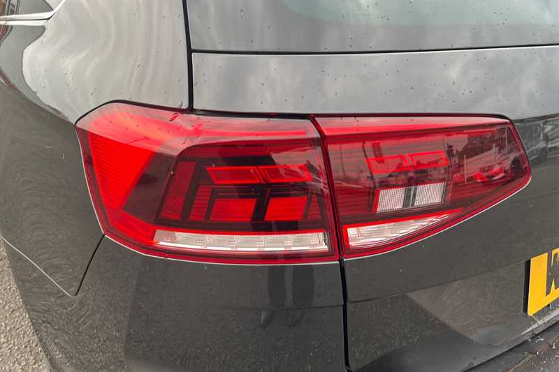 Used Volkswagen Passat 2022 for sale - 76529691: Photo 31