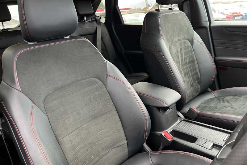 Used Ford Kuga 2024 for sale - 76956230: Photo 23