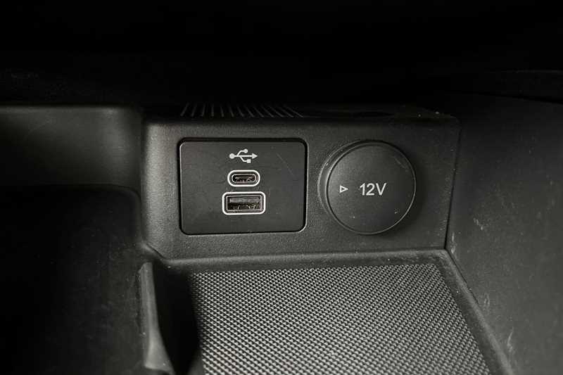 Used Ford Kuga 2024 for sale - 76956230: Photo 39