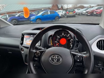 Used Toyota AYGO undefined for sale - 77309330: Photo