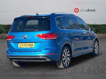 Used Volkswagen Touran 2020 for sale - 77811310: Photo