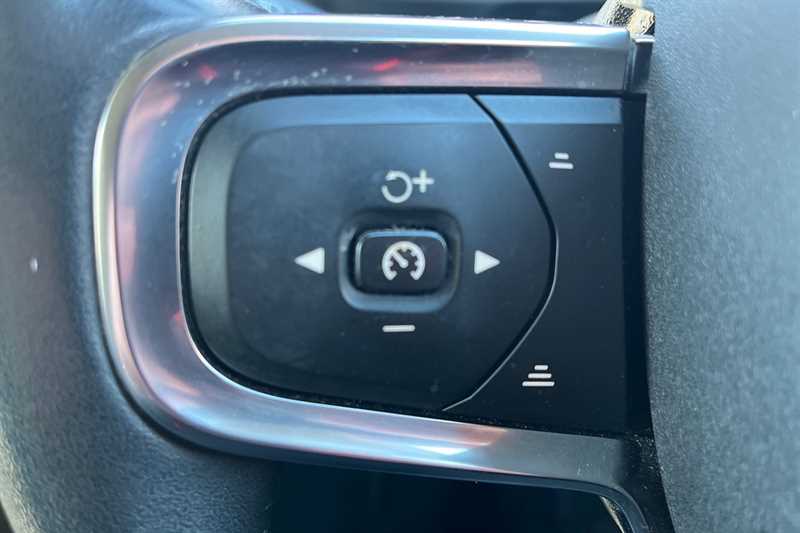 Used Volvo XC40 2020 for sale - 77566566: Photo 21