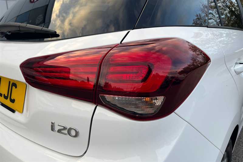 Used Hyundai i20 2019 for sale - 76204437: Photo 32