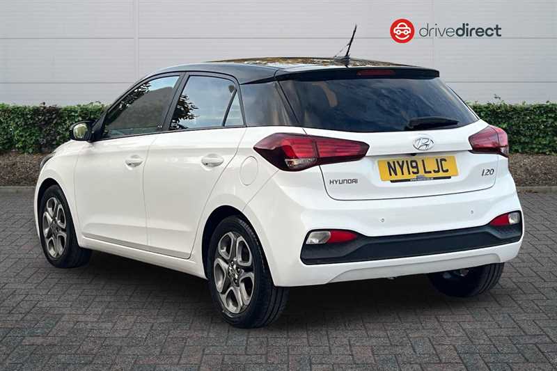 Used Hyundai i20 2019 for sale - 76204437: Photo 5
