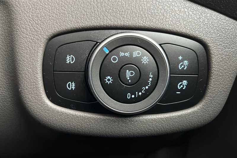 Used Ford Tourneo Connect 2022 for sale - 77944199: Photo 40