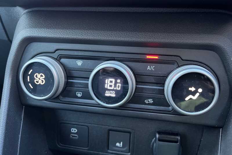 Used Dacia Jogger 2024 for sale - 78159871: Photo 15