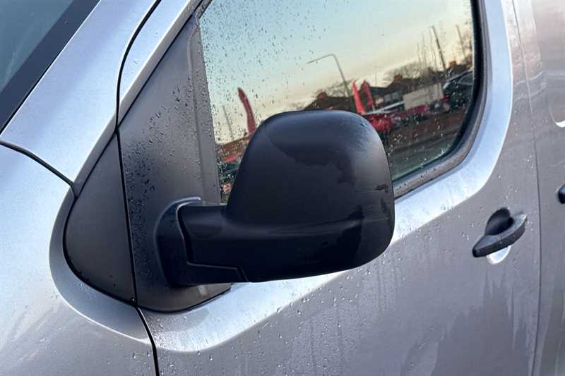 Used Vauxhall Vivaro 2020 for sale - 77745241: Photo 35