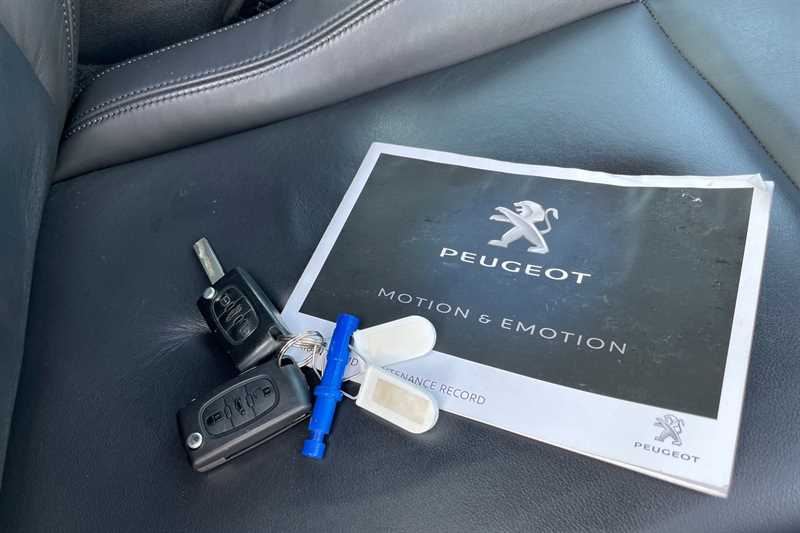 Used Peugeot RCZ 2015 for sale - 76463712: Photo 36