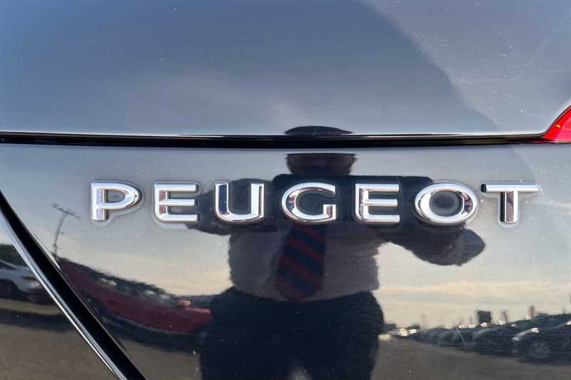 Used Peugeot RCZ 2015 for sale - 76463712: Photo 39