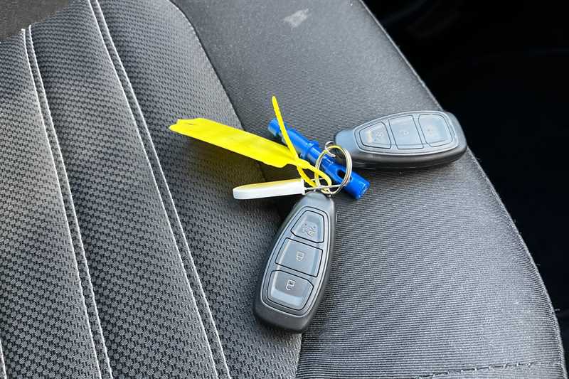 Used Ford Galaxy 2022 for sale - 76756577: Photo 36